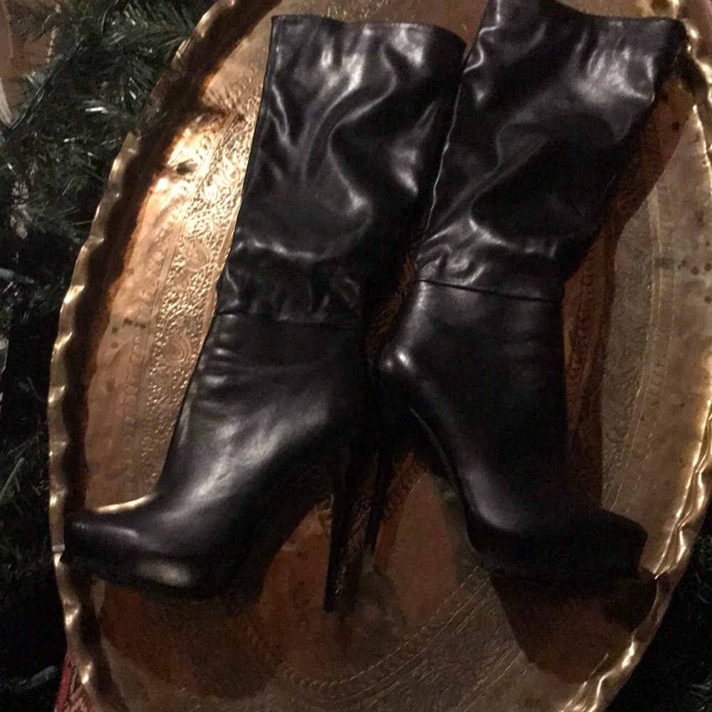 Women’s boots
